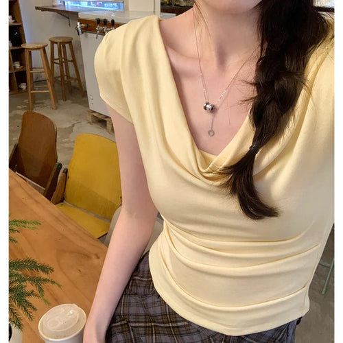 Camiseta Off Shoulder Básica Chic